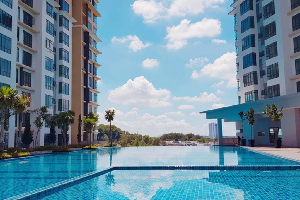 ジョホールバルArc Austin Hills Residensi By Antlerzoneアパートメント エクステリア 写真