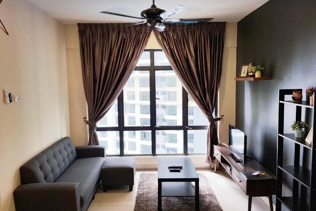 ジョホールバルArc Austin Hills Residensi By Antlerzoneアパートメント エクステリア 写真